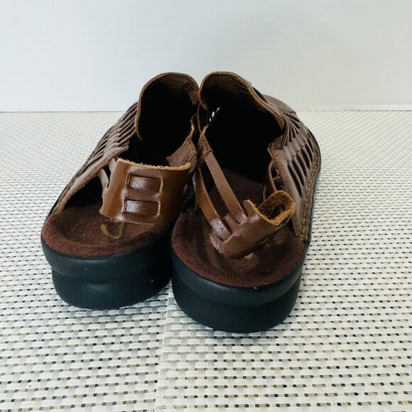 Clarks Women's Brown Sandals Size 7M Cushioned Comfort Braided Leather Slip On - Picture 10 of 10